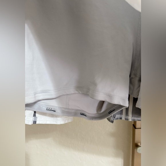 Lululemon Pace Setter Run Skirt Groovy Stripe Size 8 - Picture 8 of 10